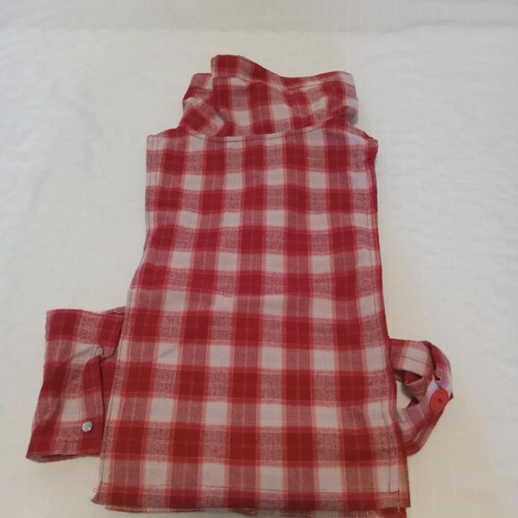 Original asymmetrical plaid top, handmade with mother-of-pearl snap buttons - Picture 7 of 9